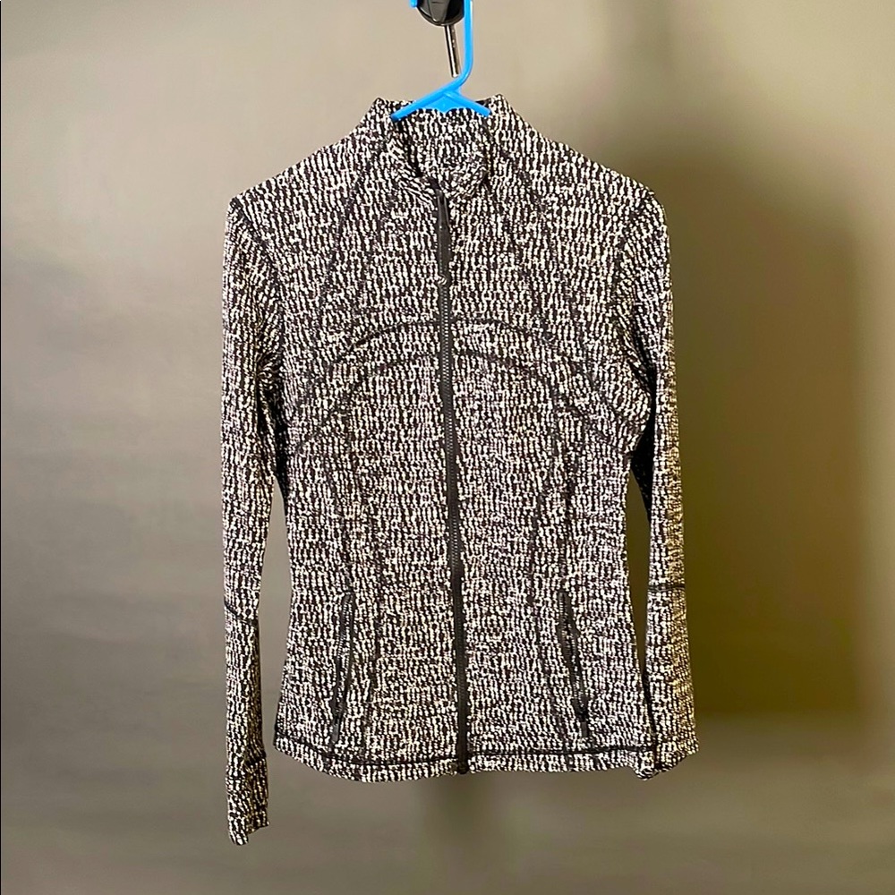 Lululemon Black and White Full Zip-Up Jacket